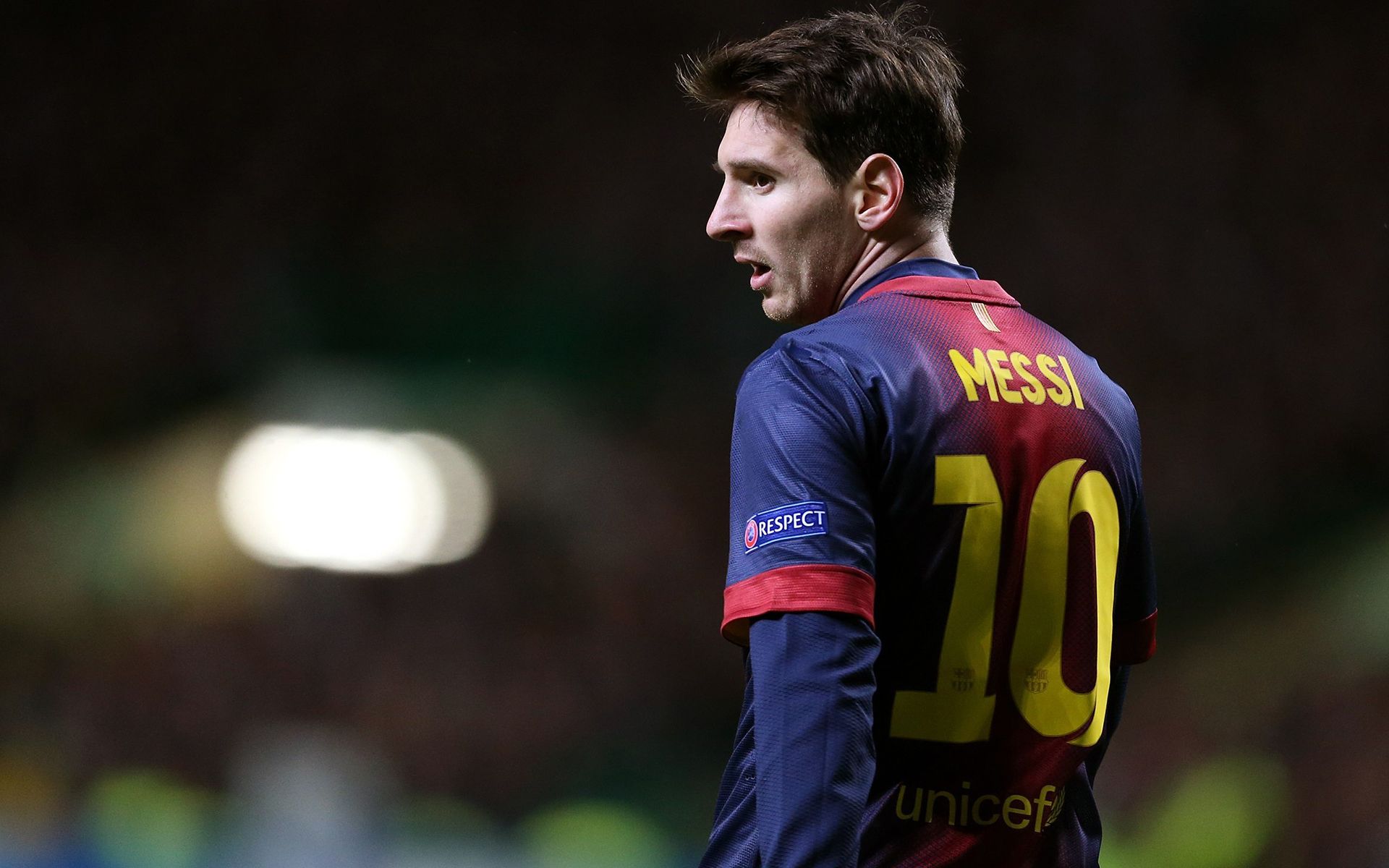 内与鲁本 内与鲁本