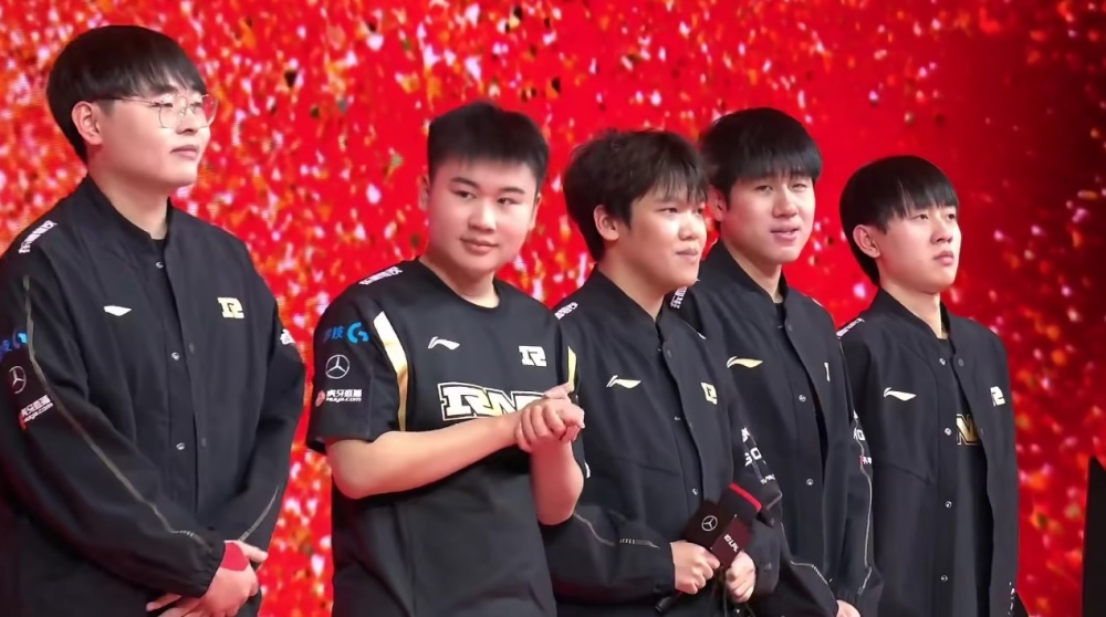 游球队的较 游球队的较